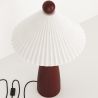 Lampada da tavolo con base in legno e paralume in cemento bianco - Ambiana image 7