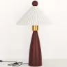 Lampada da tavolo con base in legno e paralume in cemento bianco - Ambiana image 7
