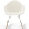 Sedia a dondolo Bouclé con braccioli – Design scandinavo con acciaio e legno - Nordika image 7