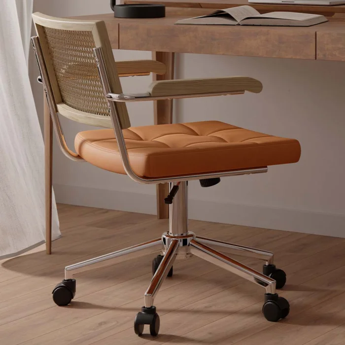 Sedia da ufficio senza braccioli, ergonomica, girevole, in pelle